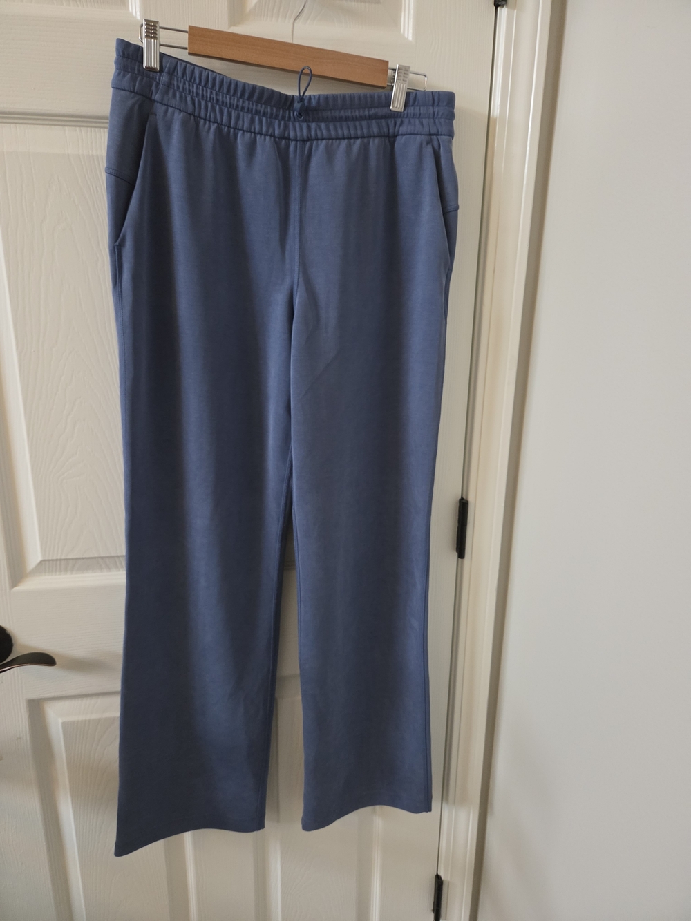 Lululemon Blue Wide Leg Pants / Trousers | Size 10